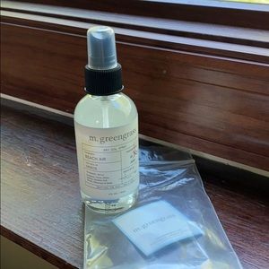 m. greengrass Dry Oil Spray in Beach Grass